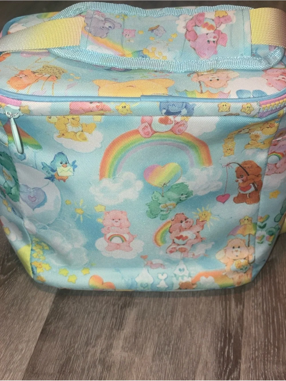 Care Bears x Igloo Cooler Rainbow Ombre Clouds Lunchbox Travel Lunch bag